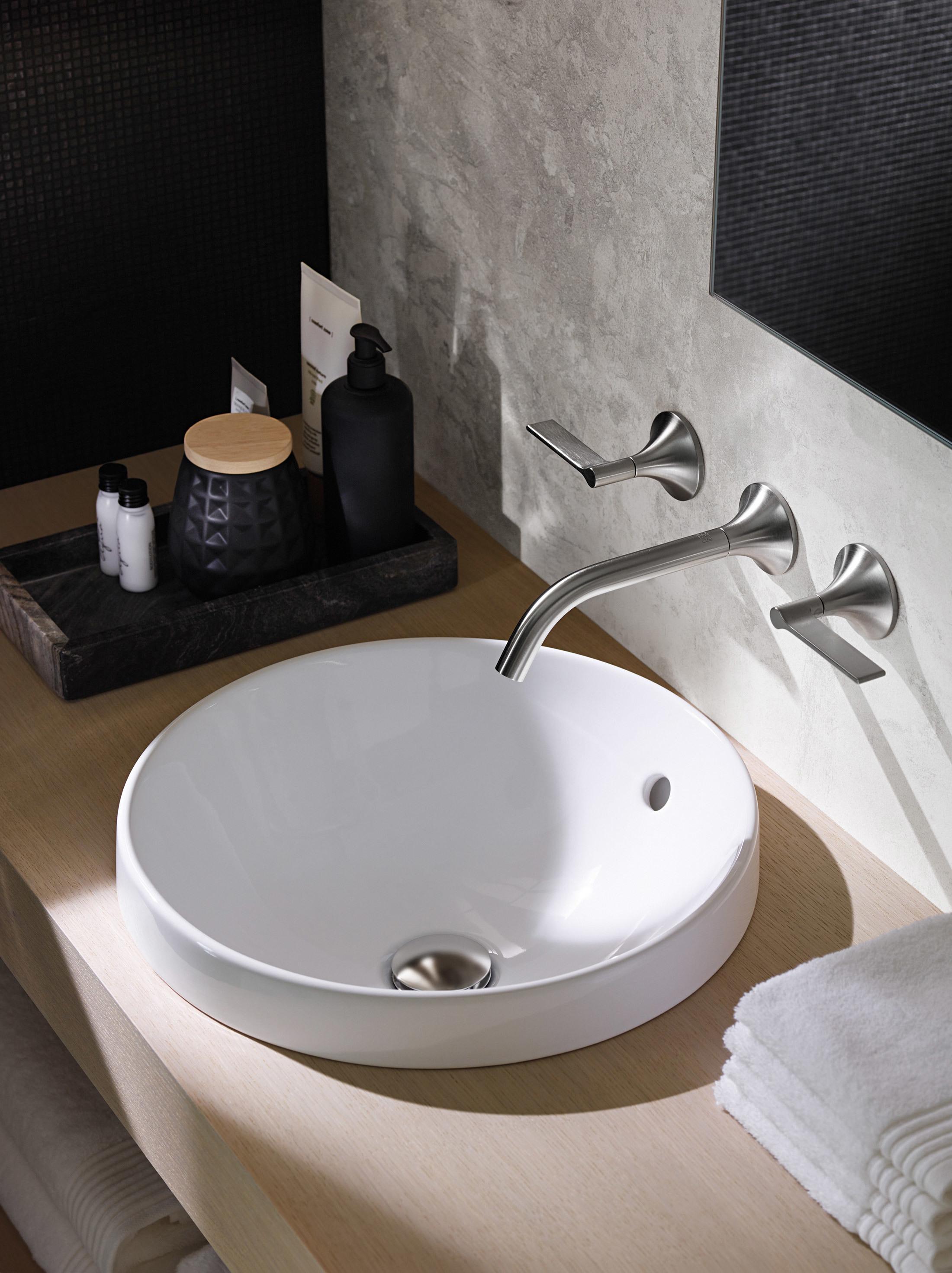 MODERNE BADEZIMMER, INDIVIDUELL GESTALTET